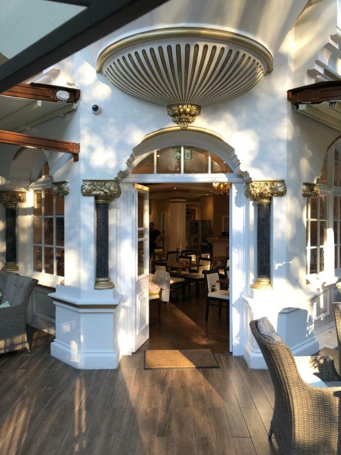 Tourian Lounge Hotel Londra Esterno foto