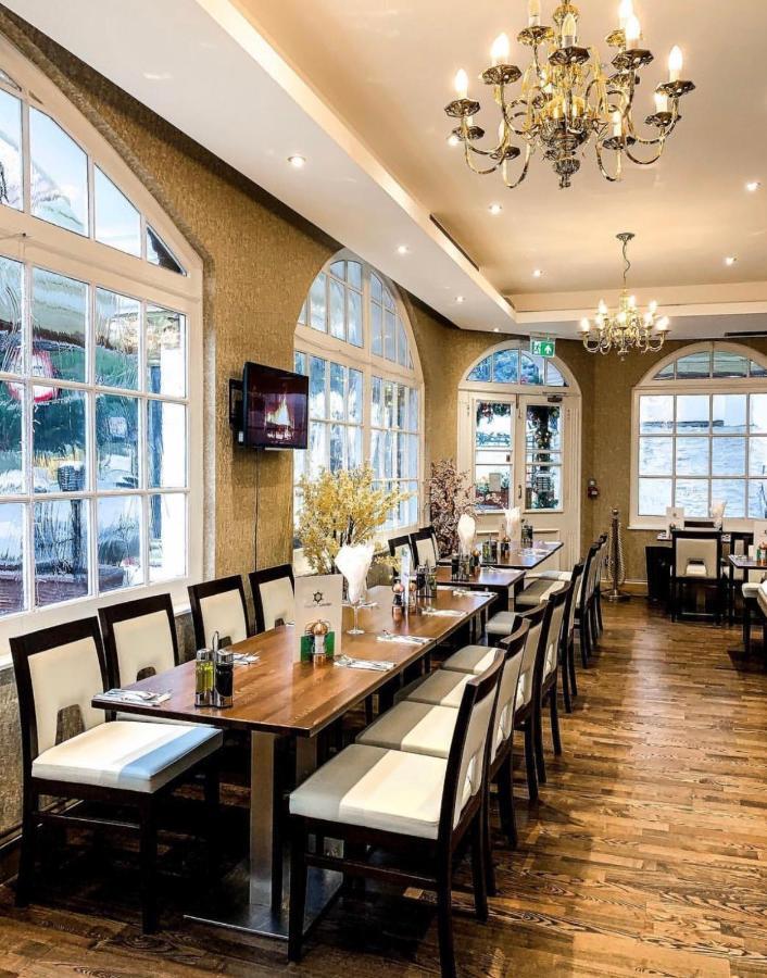 Tourian Lounge Hotel Londra Esterno foto